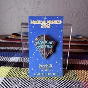 WDW AP Exclusive 2012 Stitch Magical Wishes Hinged Pin LE 3500